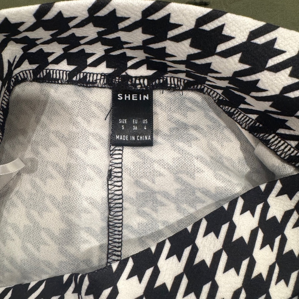 SHEIN Black & White Houndstooth Midi Pencil Skirt (Size S / US 4) - Picture 5 of 5